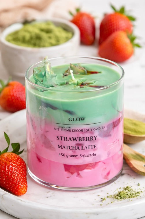 Strawberry Matcha Latte | Kerze